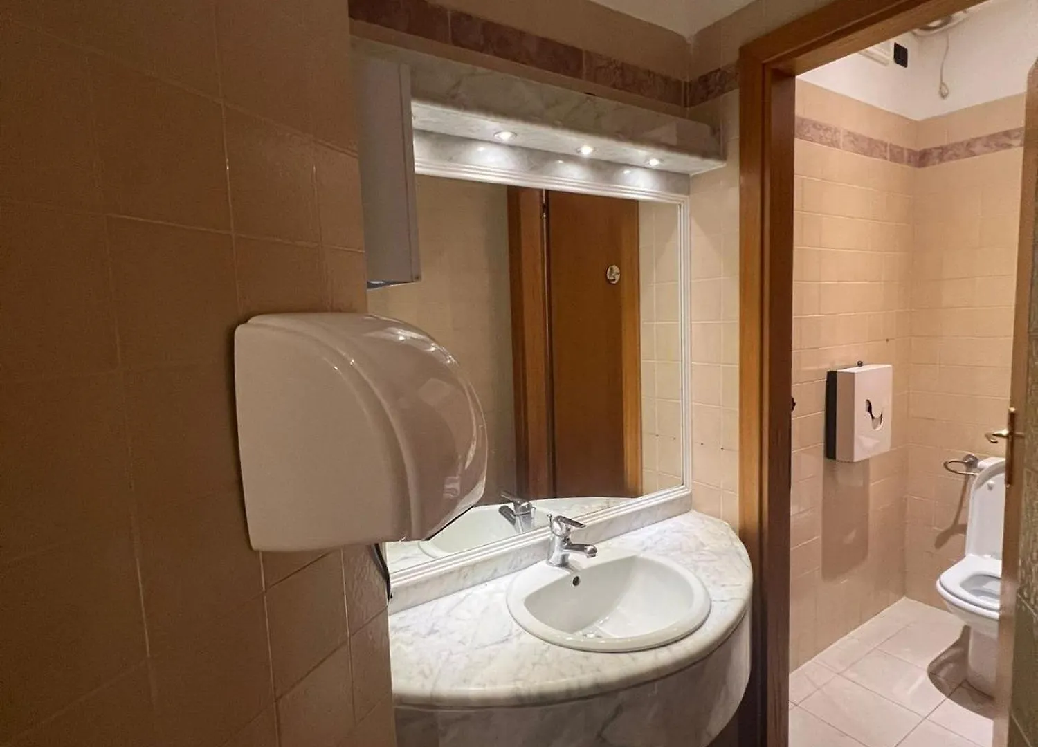 Hotel & Restaurant San Marco Ab Toscolano Maderno Italië